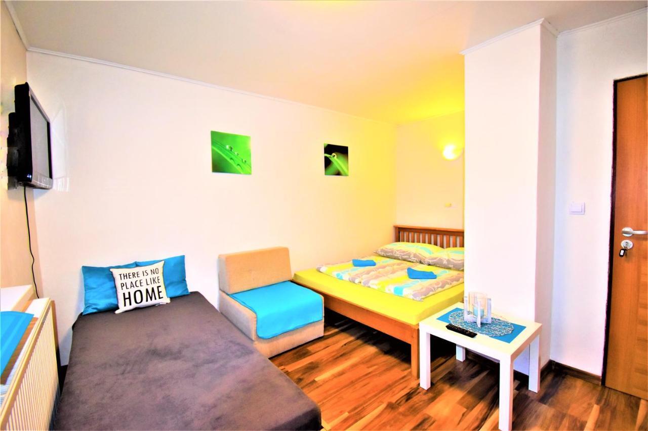 ホテル Penzion Privat Siesta Liptovský Mikuláš エクステリア 写真